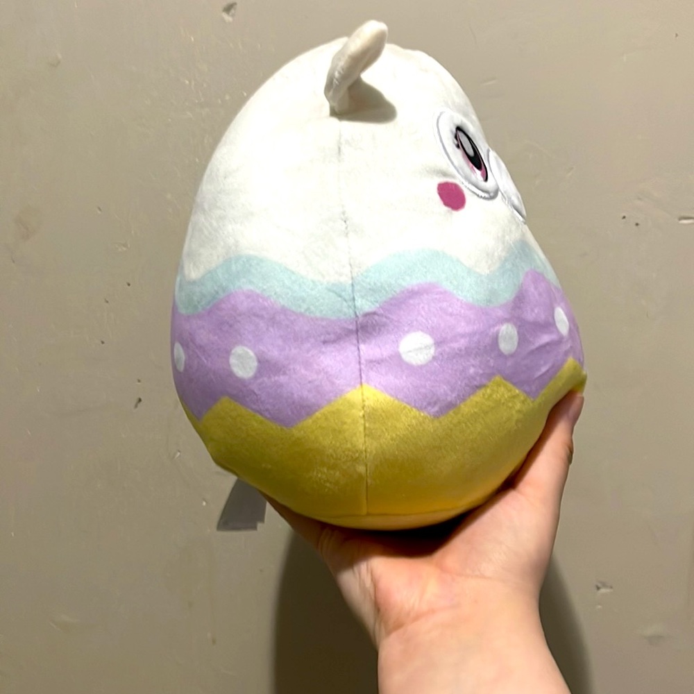 Selling Leah squishmallow - Picture 2 of 4